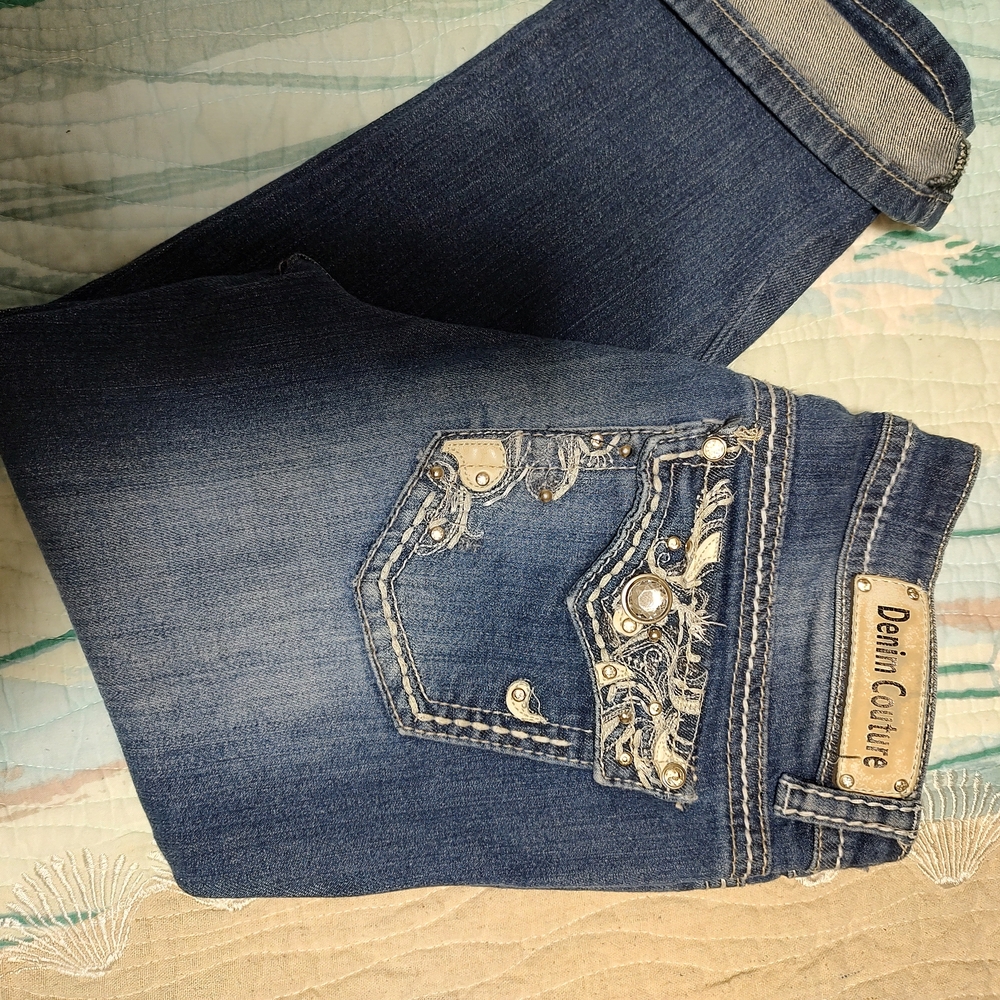 Denim Couture Embroidered Blue Cropped Jeans - Picture 3 of 7